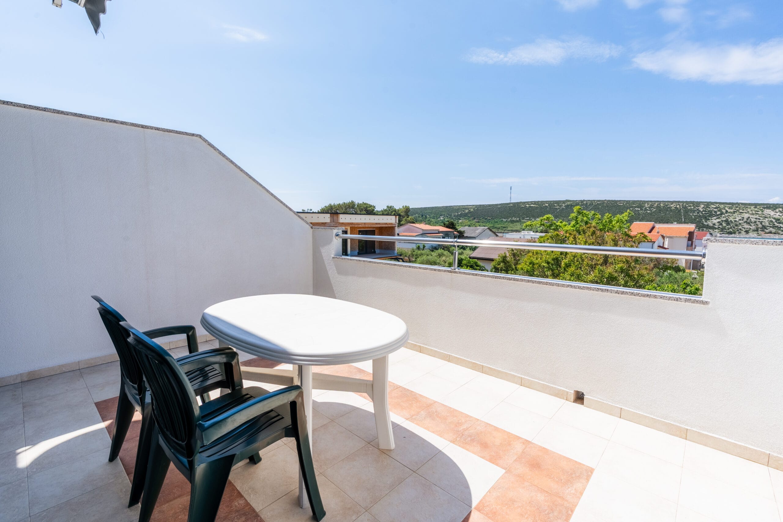 Peaceful Oaza 8 | Studio - Image 5