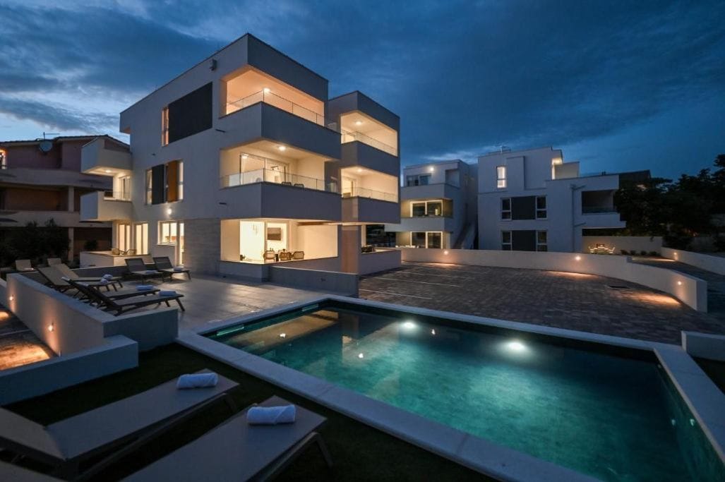 Break A & C | One-bedroom