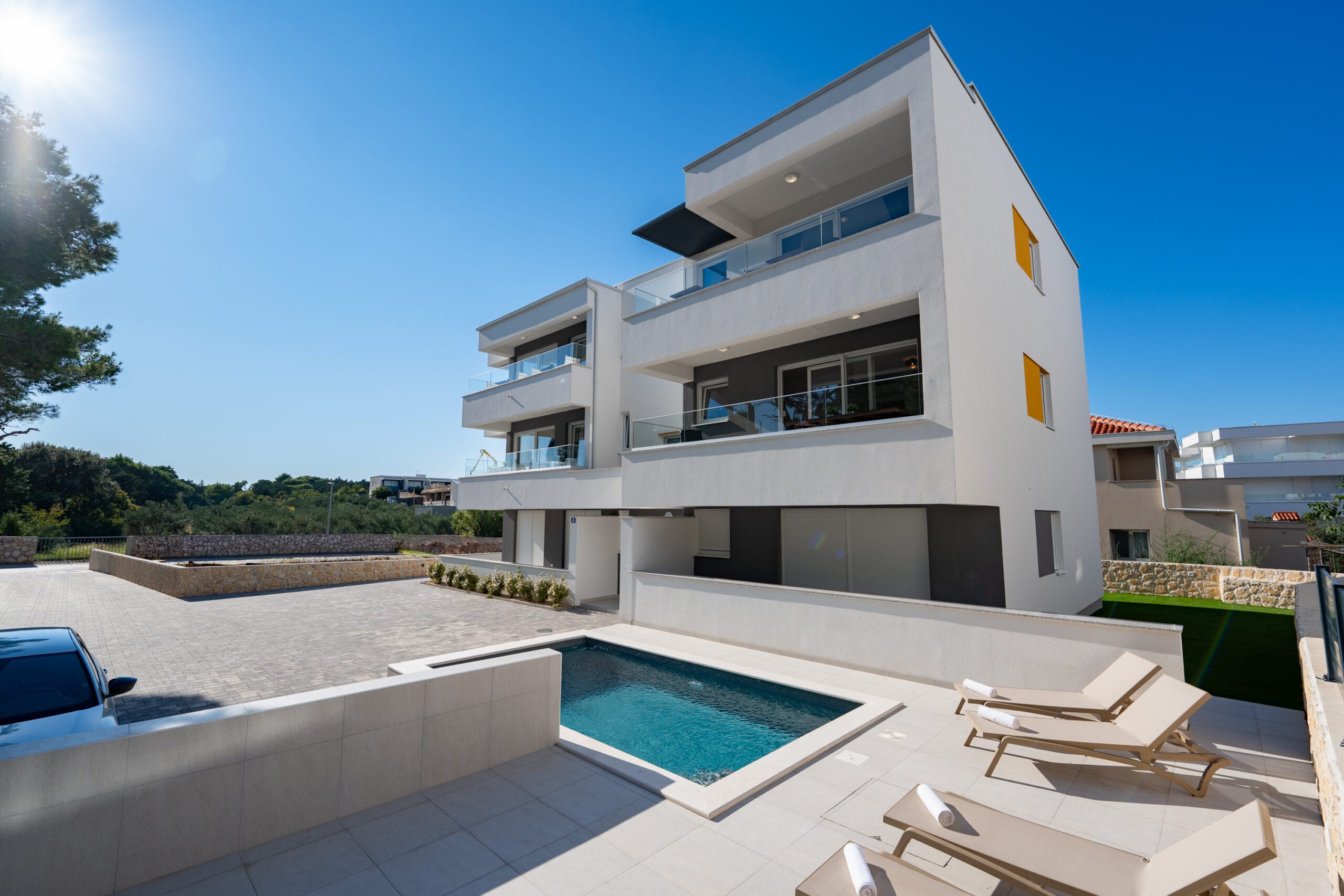 Break A & C | One-bedroom - Image 10