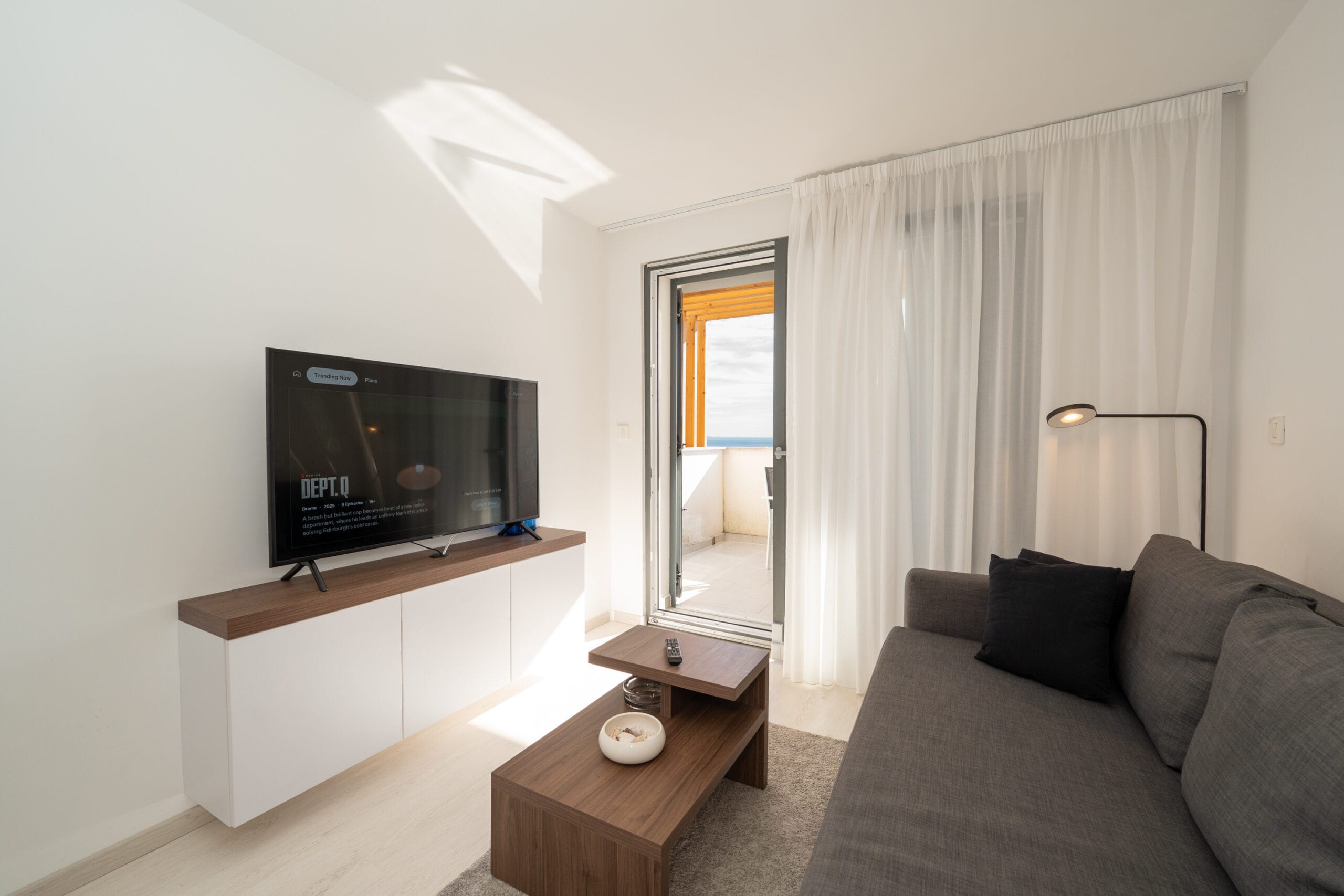 Aqua | One-bedroom apartment - Image 8