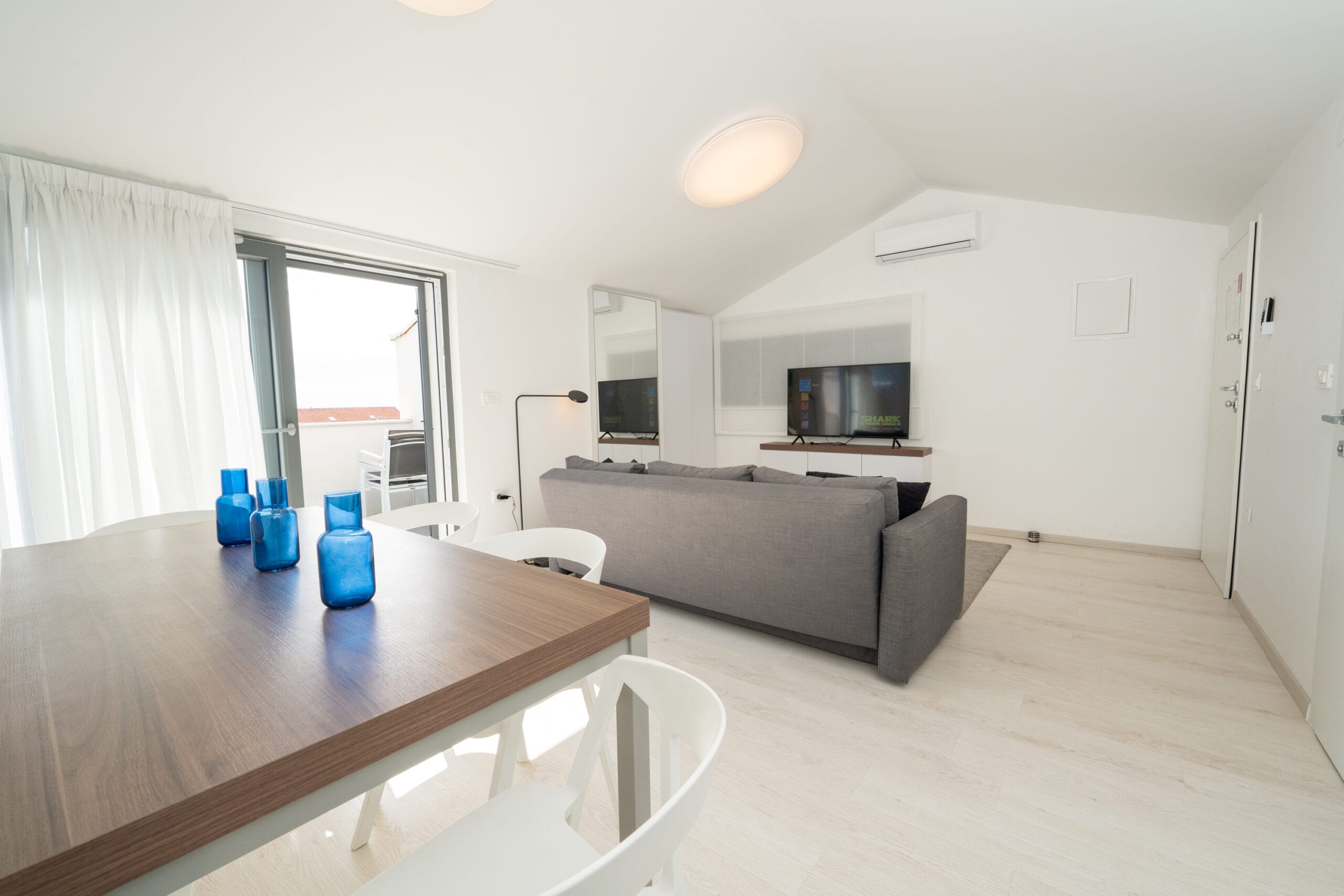 Aqua | Two-bedroom apartment - Image 7