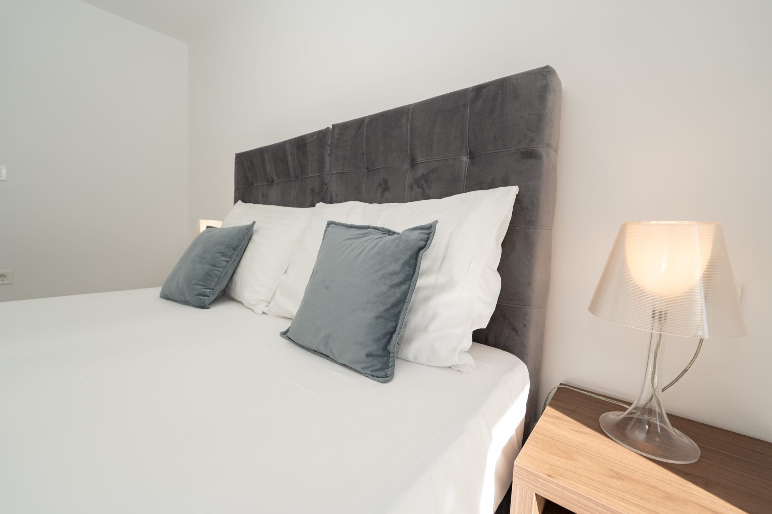 Aqua | One-bedroom apartment - Image 10