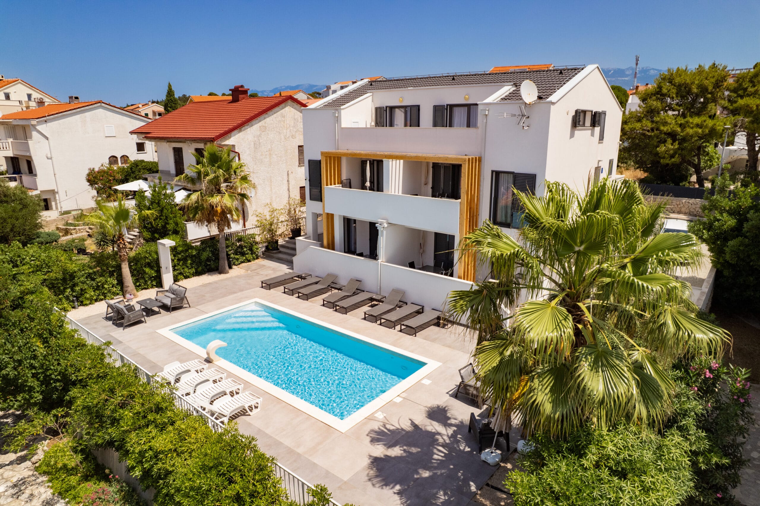 Aqua | Two-bedroom apartment - Image 18